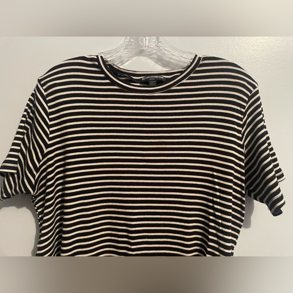 Brandy Melville Women’s One Size Striped Black White Cream Short Sleeve Top EUC - Picture 3 of 14